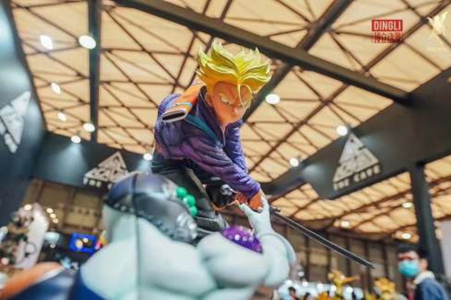 Auf Lager Soul Wing Studio | >In Stock< Soul Wing Studio - Trunks Vs Frieza